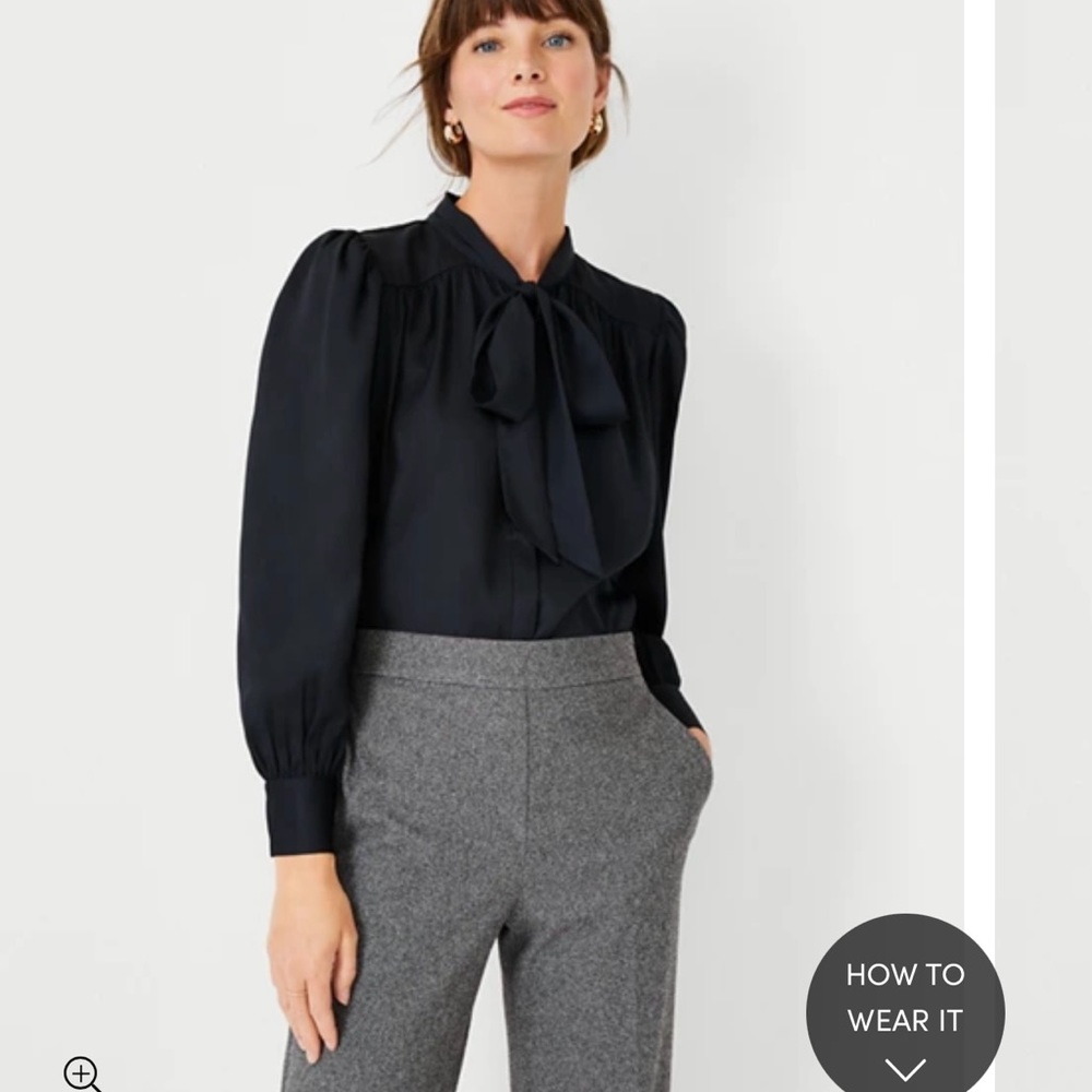 NWOT Ann Taylor Bow Tie Blouse
